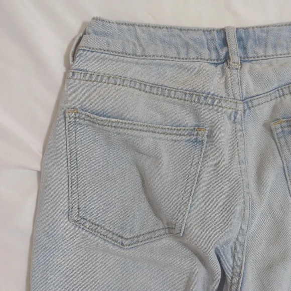 Pacsun Two-Tone Mom Jean, Color Blue Size 23 - Picture 10 of 15